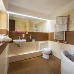 לינה וארוחת בוקר Sienkiewiczowka 3*