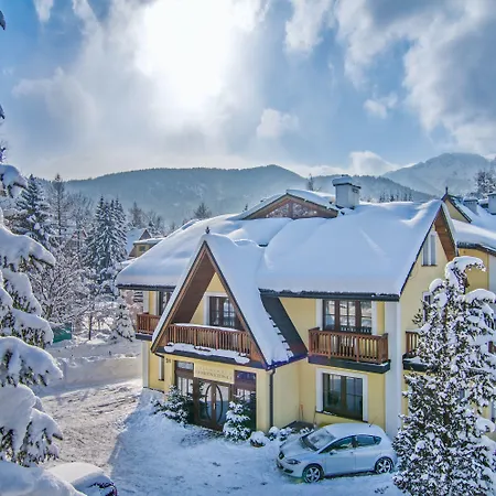 Bed & Breakfast Rezydencja Sienkiewiczowka 3*