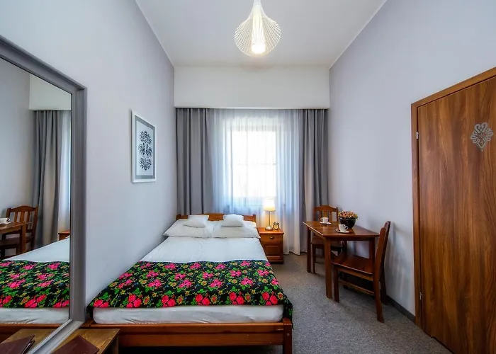 Sienkiewiczowka فندق مبيت وإفطار 3*