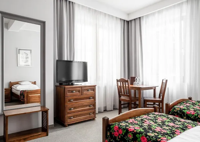 Sienkiewiczowka فندق مبيت وإفطار 3*