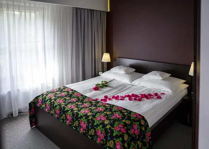 فندق مبيت وإفطار Sienkiewiczowka 3*